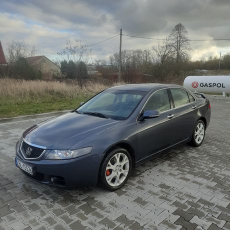 Honda Accord VII