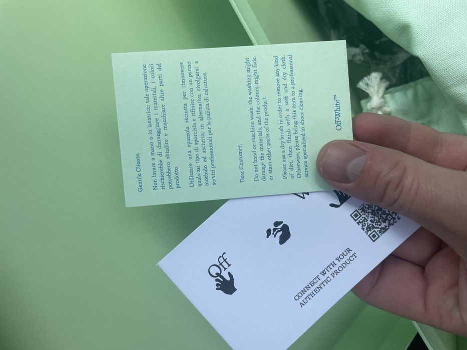 Снікерcи Off-White Low Vulcanized