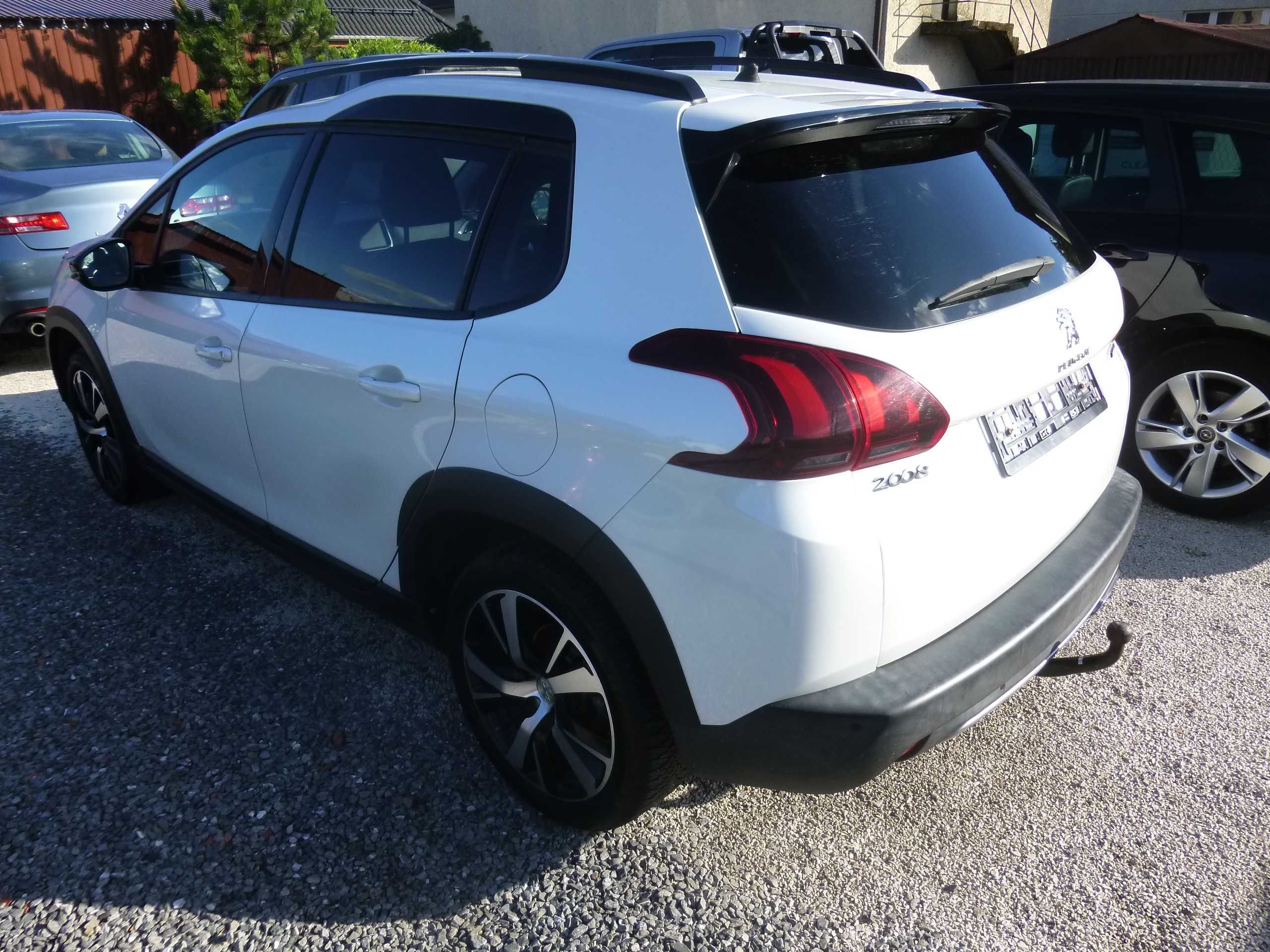 Peugeot 2008 PureTech 130  GT-Line Edition