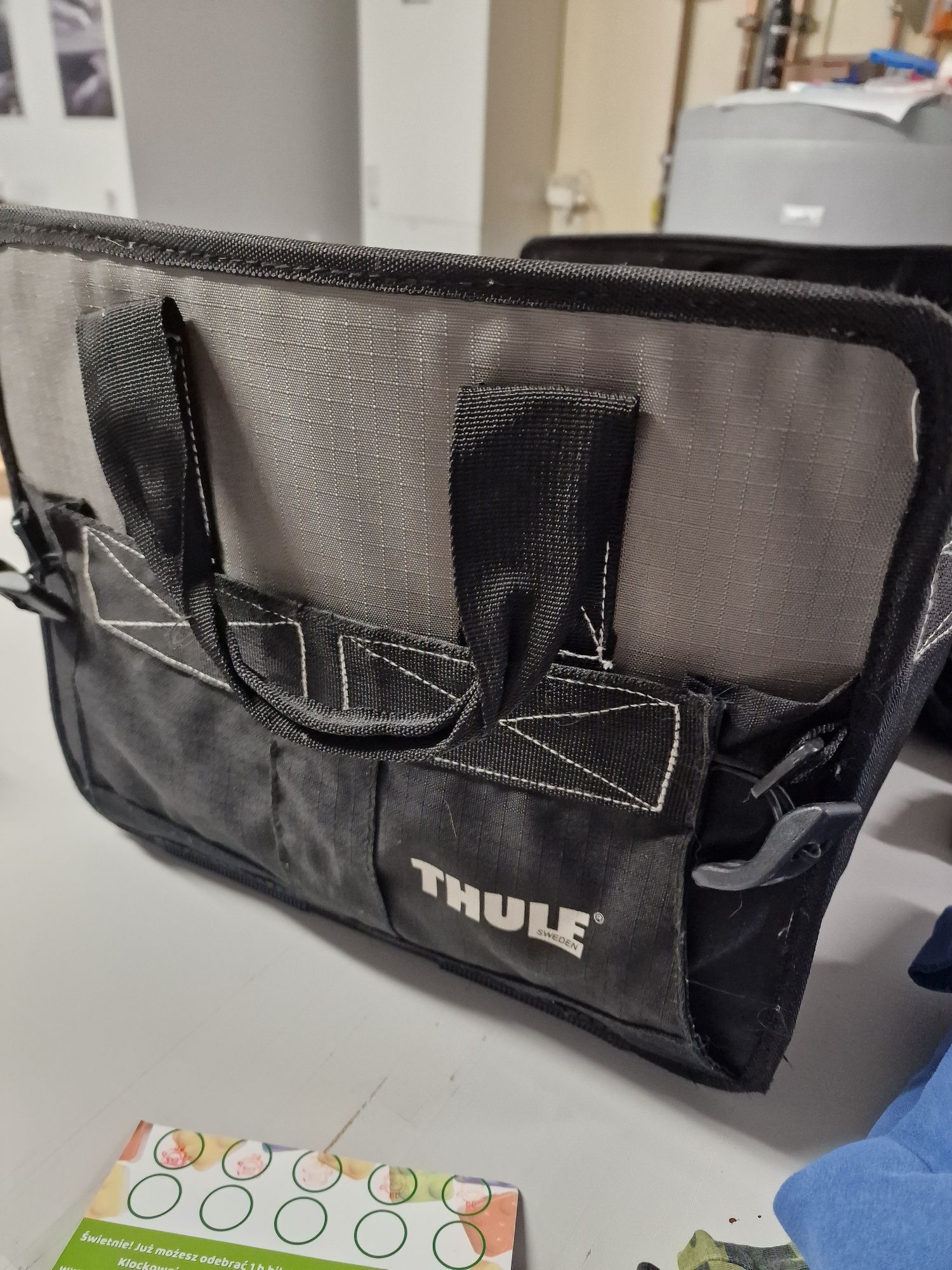 Thule organizer czarny