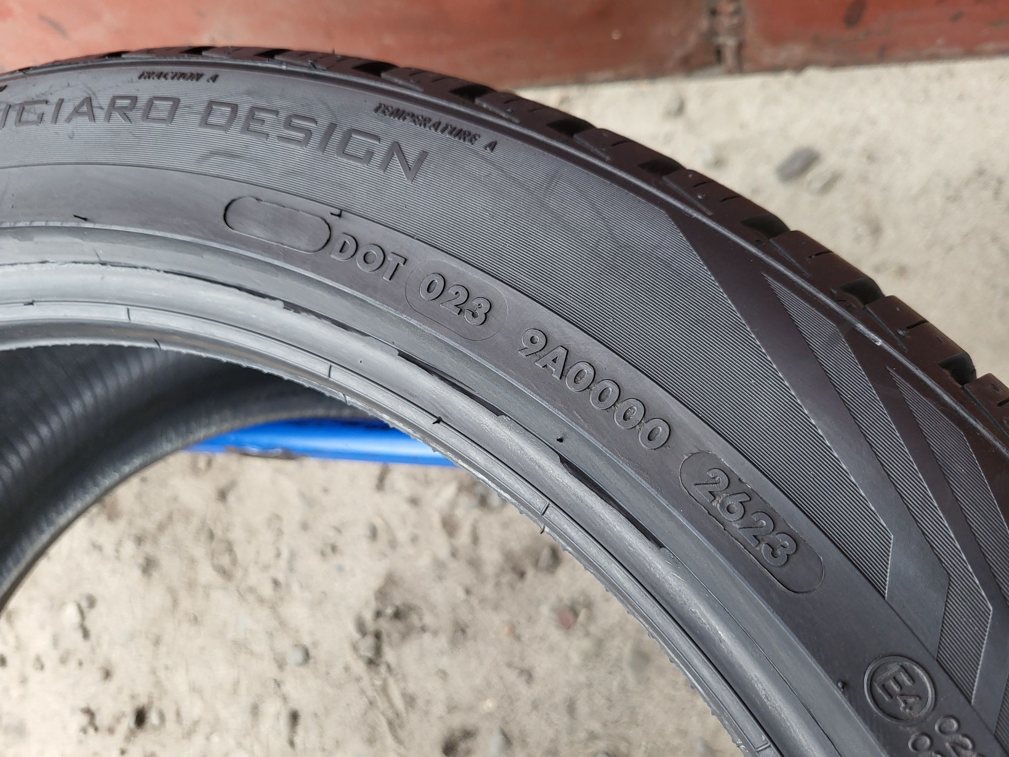 235/45/20 R20 Vredestein Quatrac Pro 2шт ціна за 1шт шини