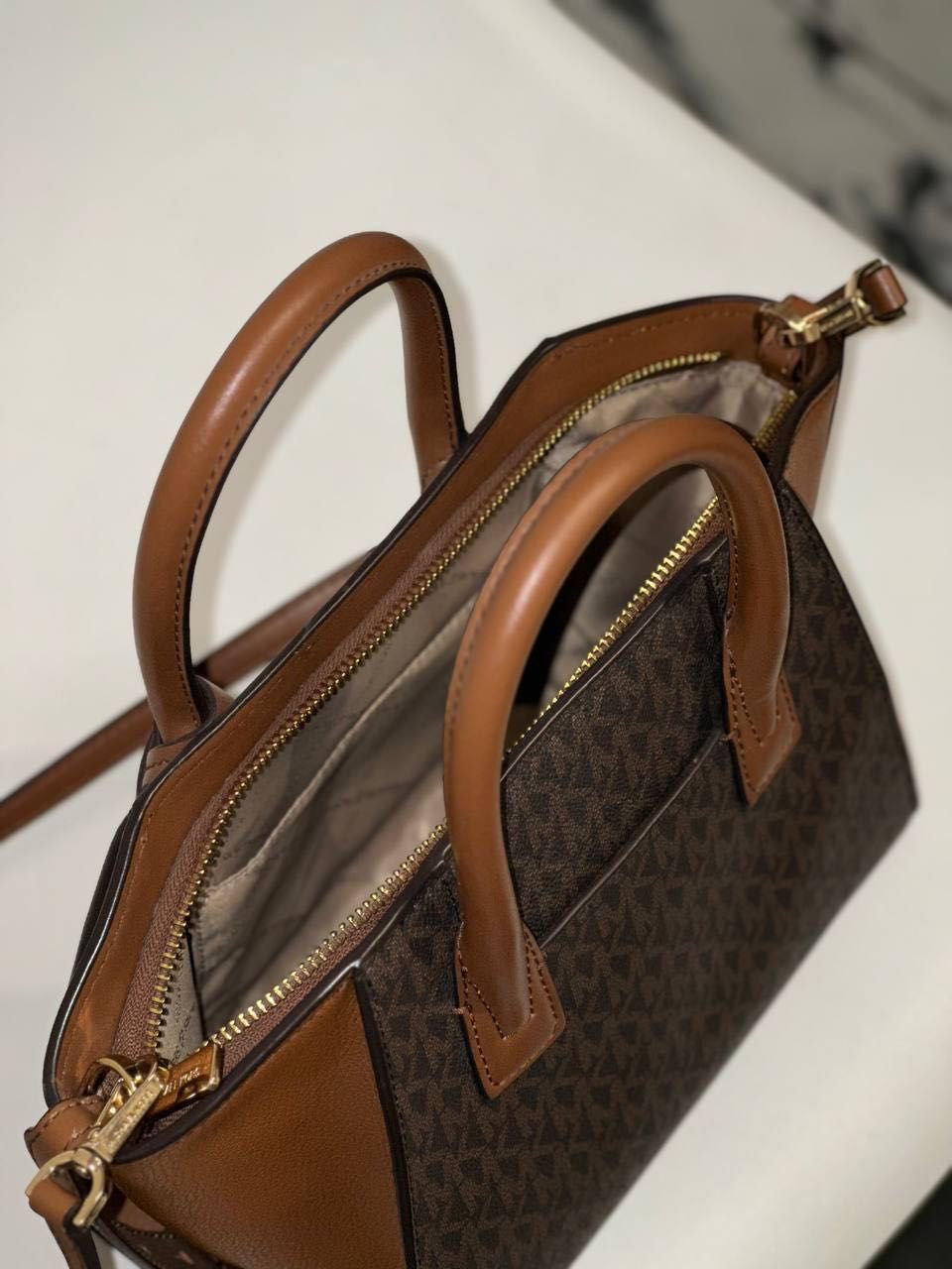 Сумка жіноча Michael Kors