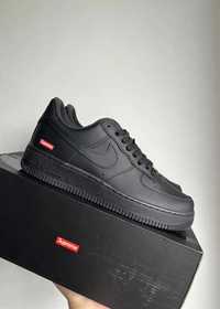 Nike Air Force 1 Low Supreme Black