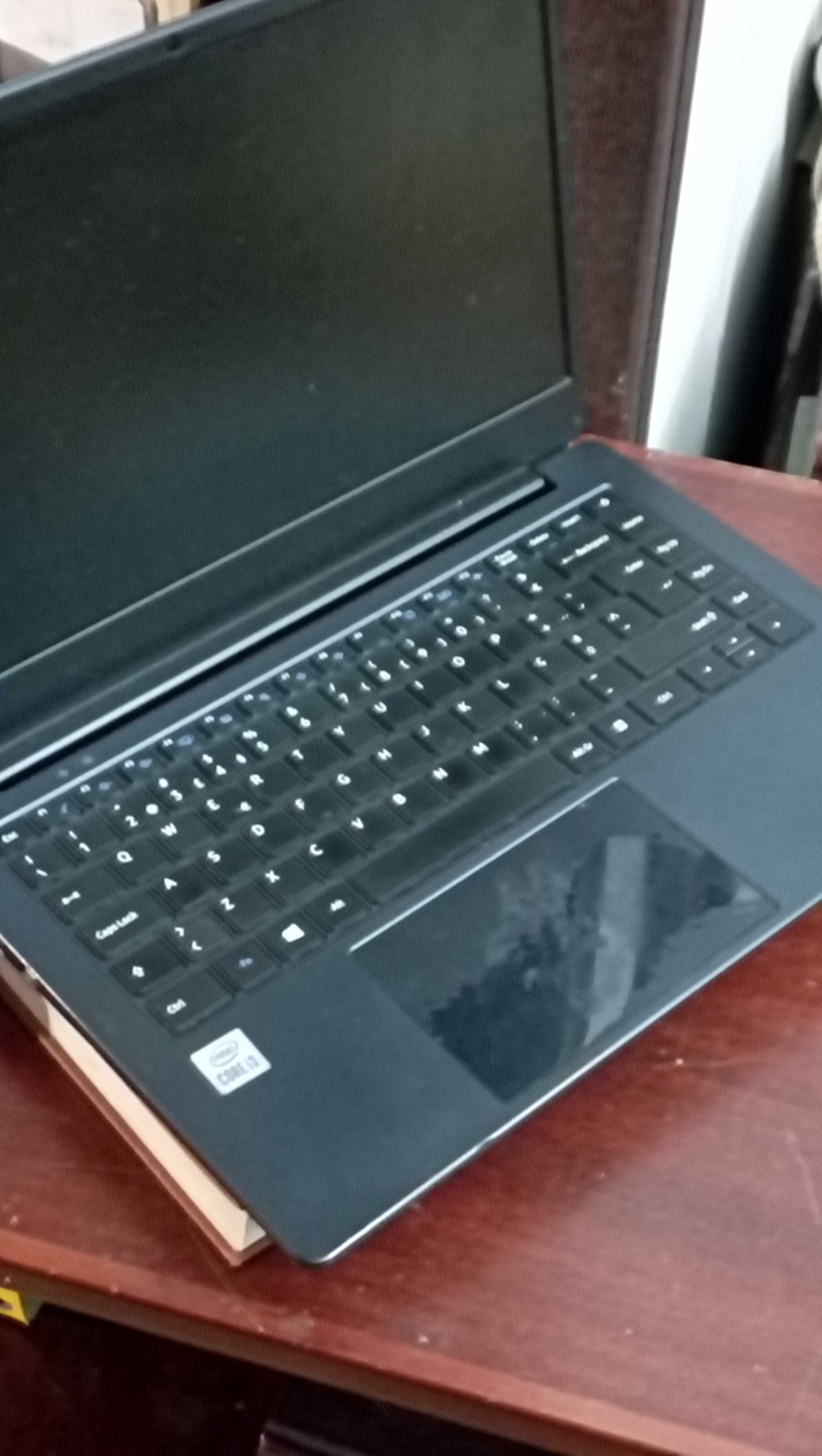 Computador Portátil DYNABOOK (TOSHIBA SATELITE) INTEL COREi3