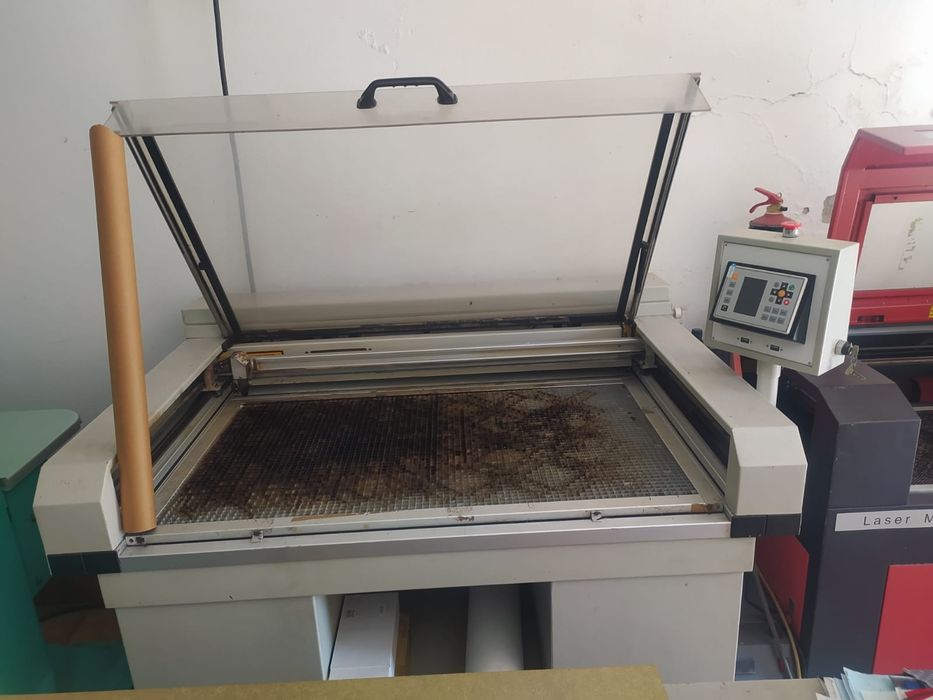 Laser de corte industrial