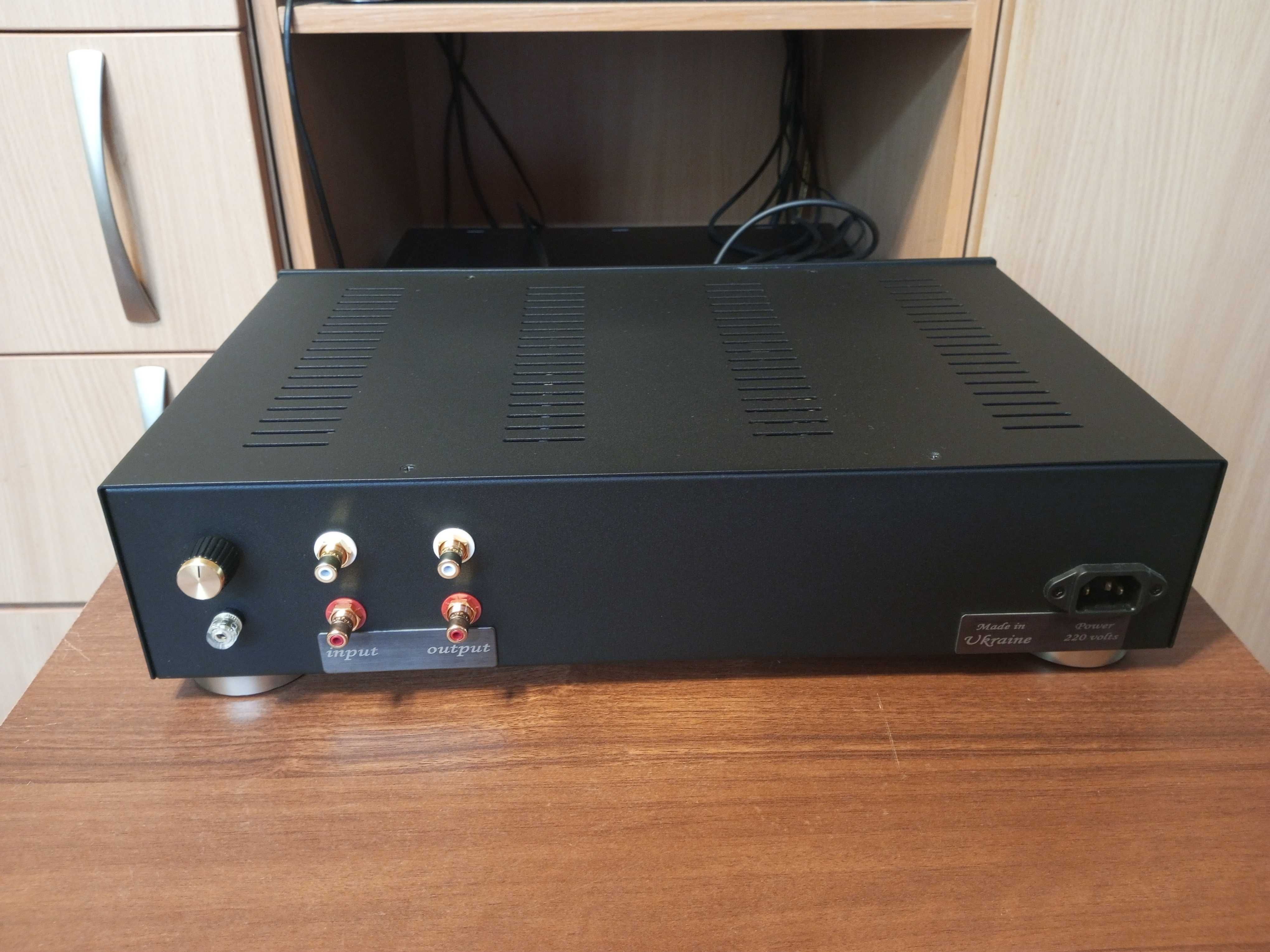 Фонокорректор MM EAR-834 Author's