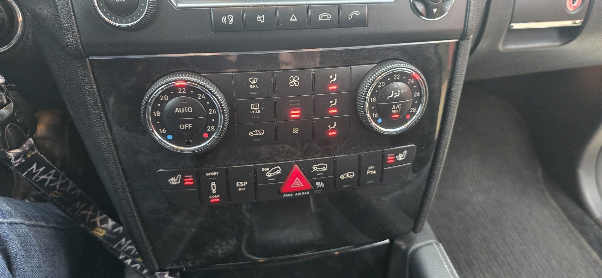 Mercedes ML W164 stylizacja AMG