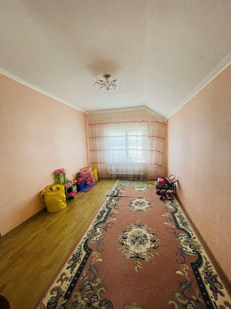 Продаж будинку в Хмельницькому.