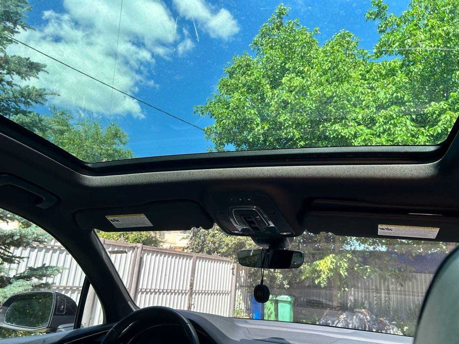 Audi q7 premium plus 2017 год 3.0 tfsi quattro камеры 360 7 мест