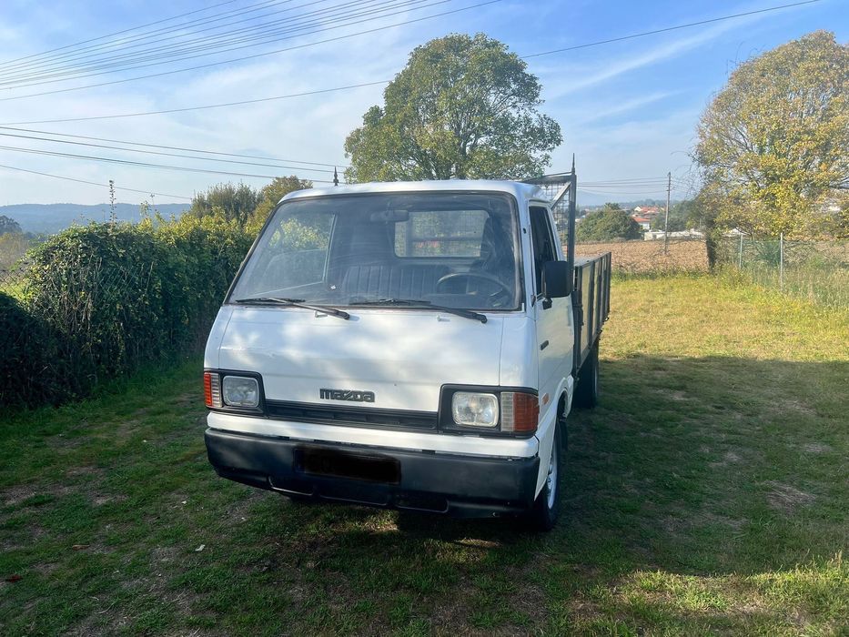 Mazda E2200d bom estado geral