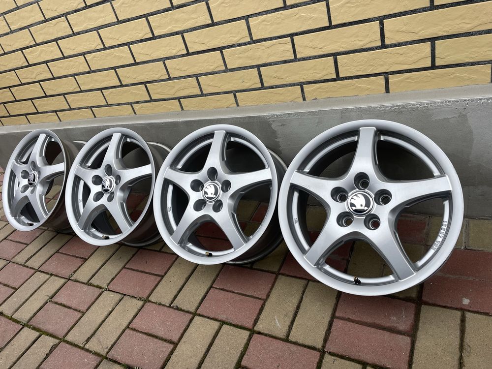 Диски R16 5.112 ET42 шкода а5 а7 гольй пассат ауді