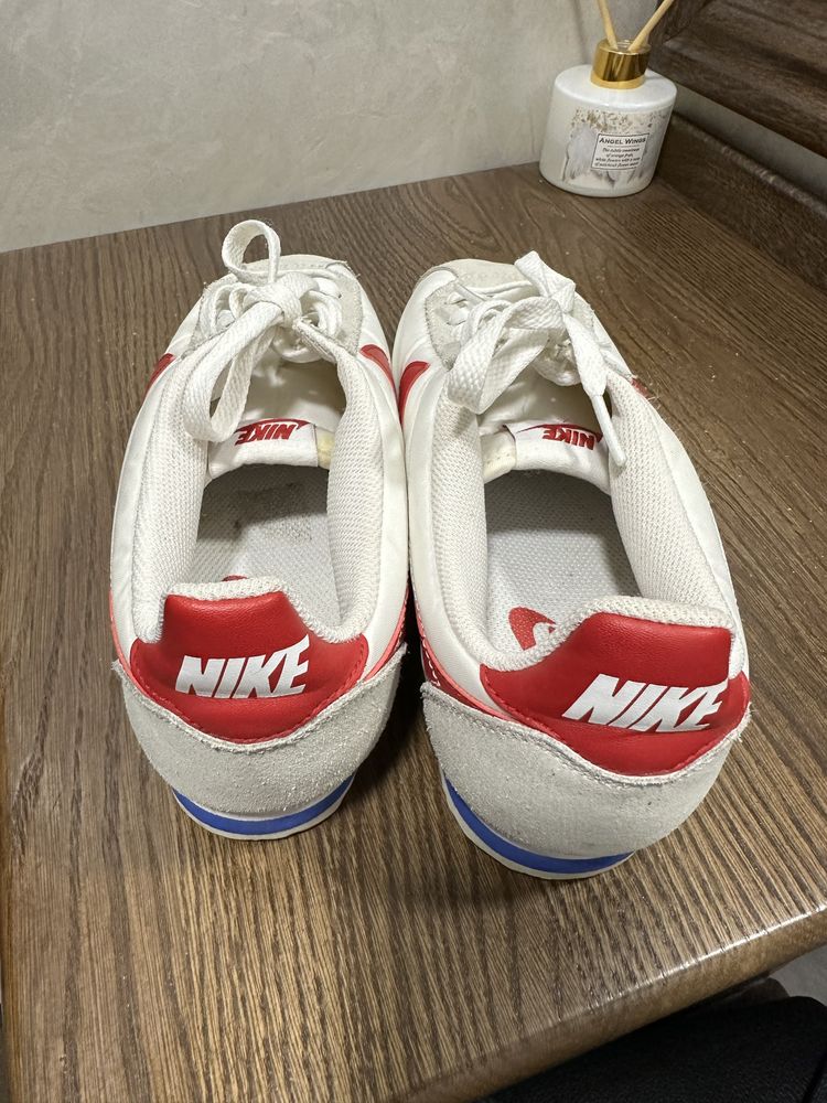 Nike cortez кросівки