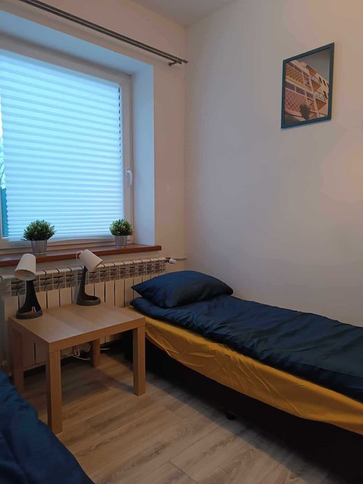 Pruszków - kwatera (mieszkanie 3-pokojowe) dla 7 osób