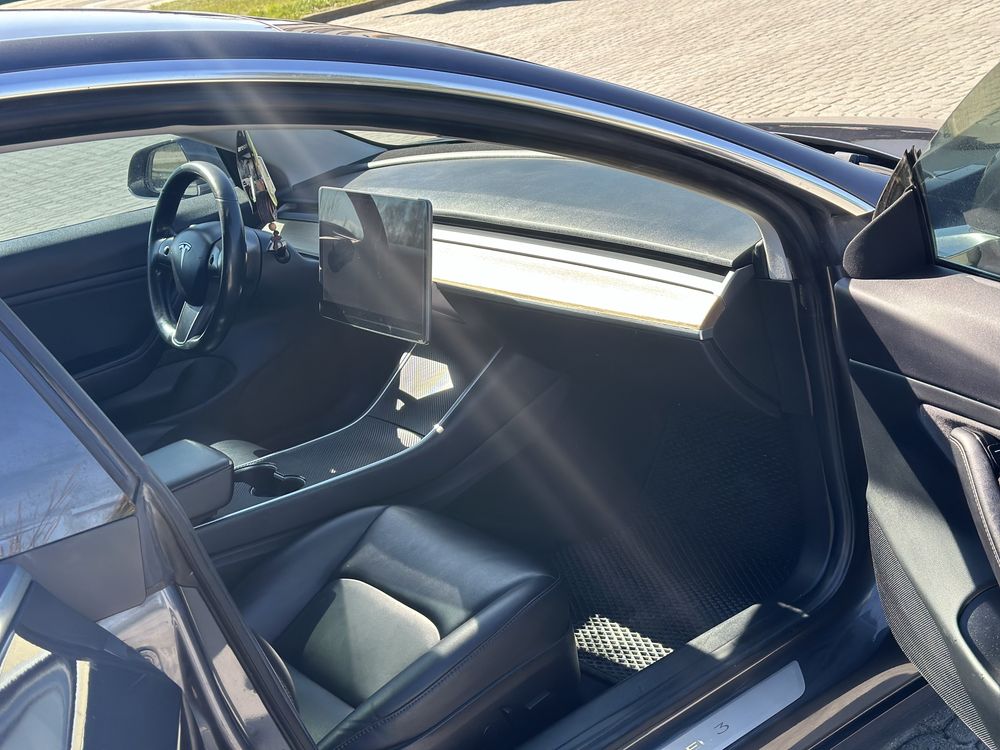 Tesla Model 3 2018 long Range 75