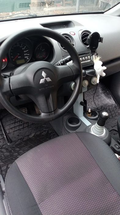 Mitsubishi Colt 2006 1.3