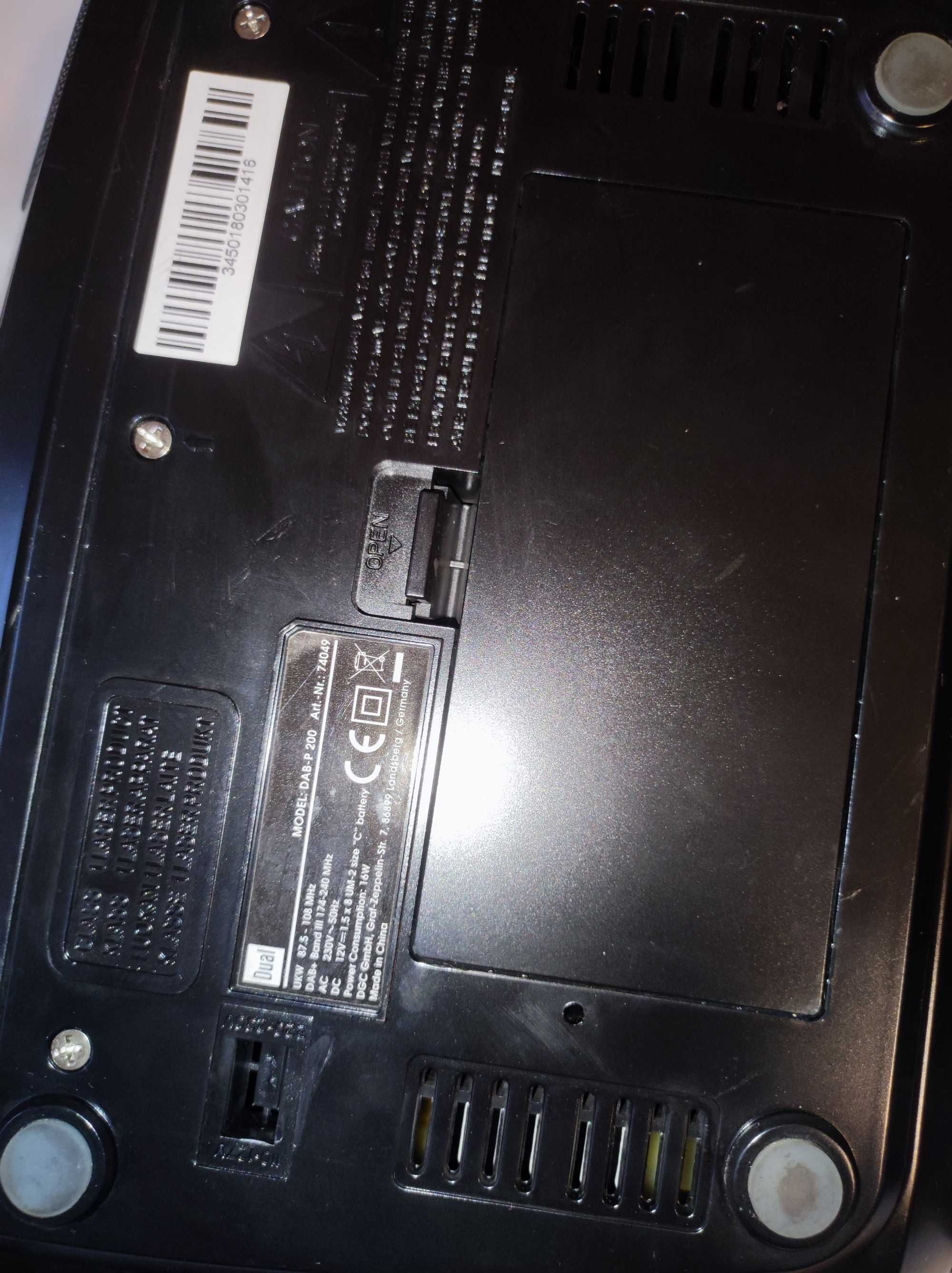 Radioodtwarzacz Dual DABP200 czarny, boombox, radio, CD, magnetofon
