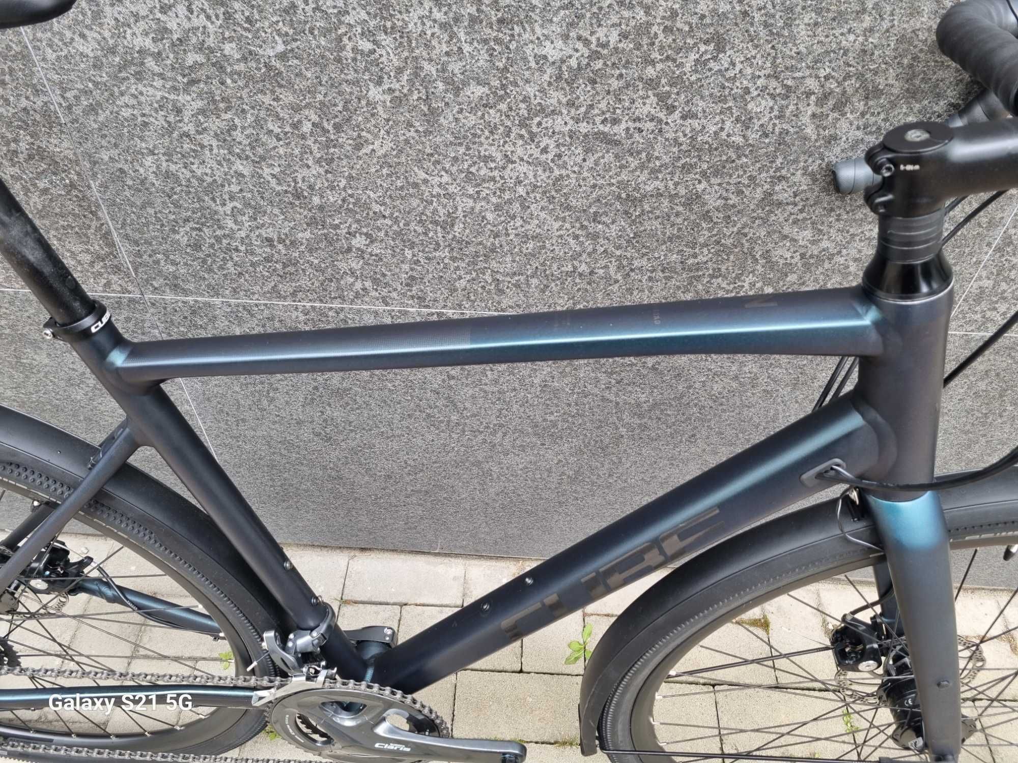 Gravel Cube Nuroad FE rozm.54cm 21"Model 2023