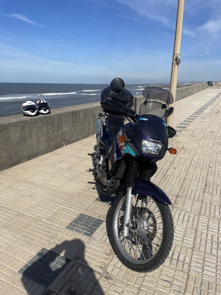 Kawasaki KLE 500 Trail Clássica Fiável