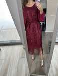 Asos sukienka cekiny z fredzlami bordowa 48 4XL midi