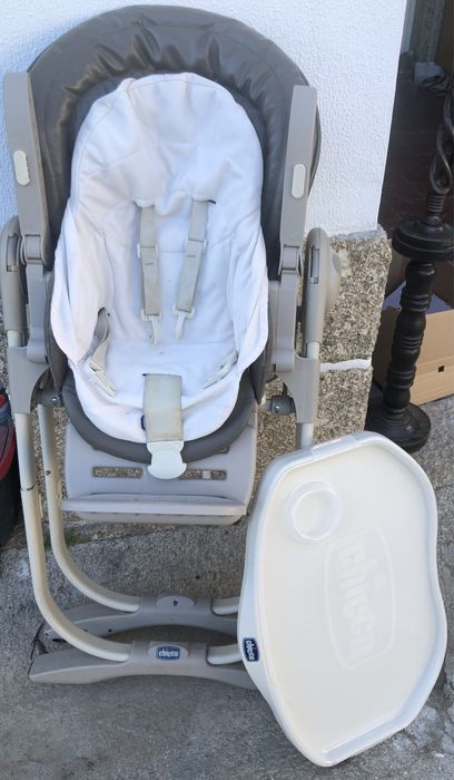 Cadeira Chicco Polly Magic