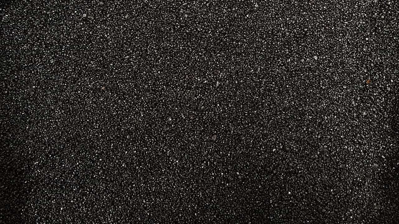 Czarny żwirek kwarcowy do akwarium 0,4-1,4mm