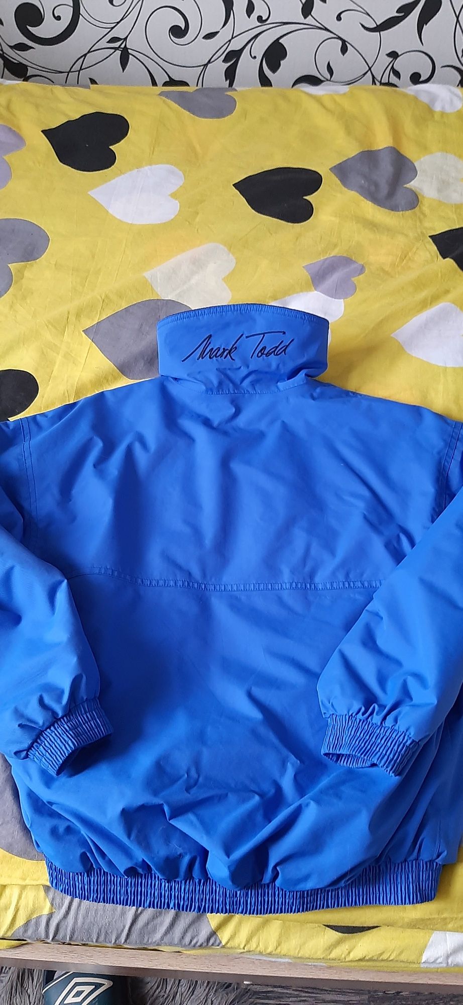 Оригинальная куртка-блузон Mark Todd, на флисовой подкладке.