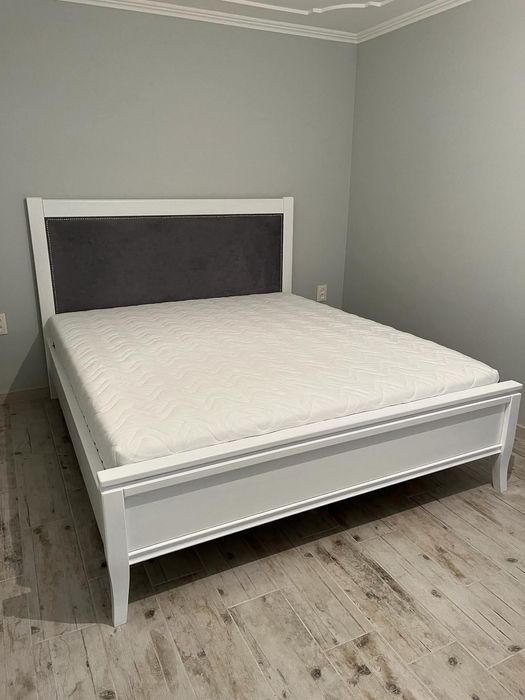 Ліжко ручної роботи