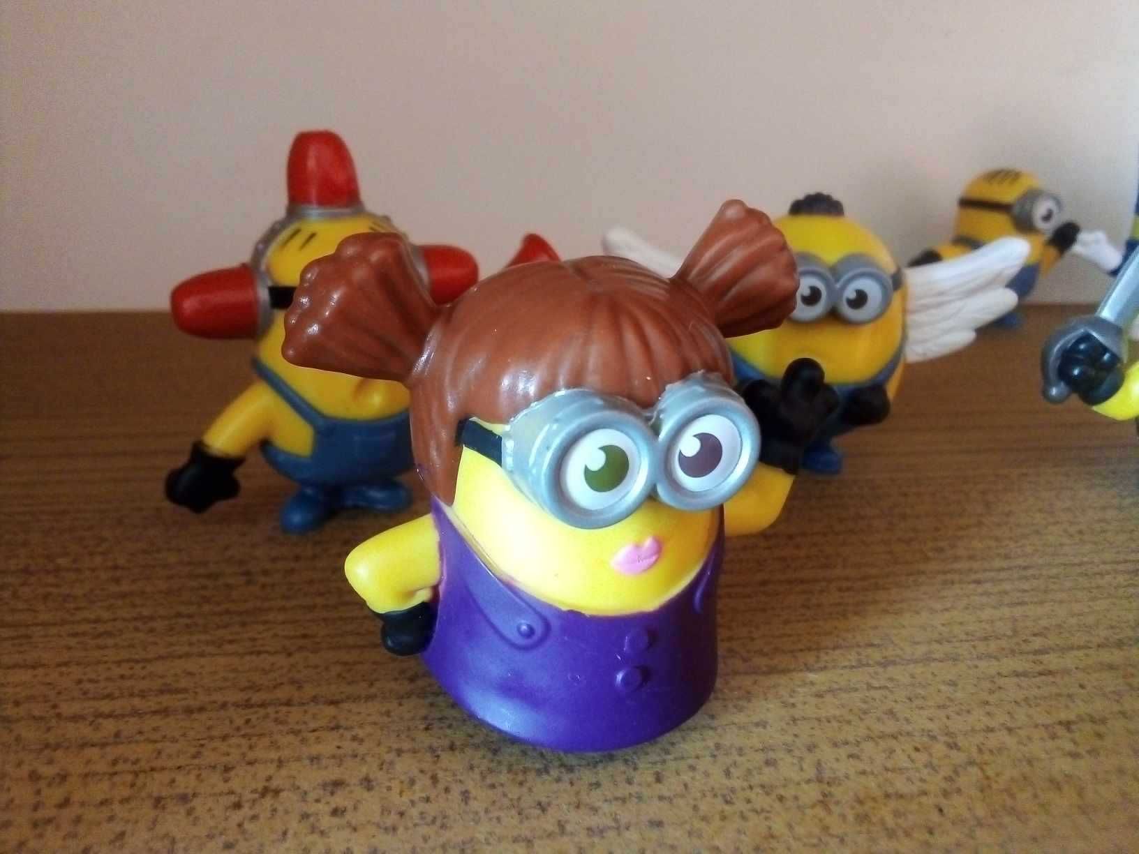 Zestaw figurek Minionki
