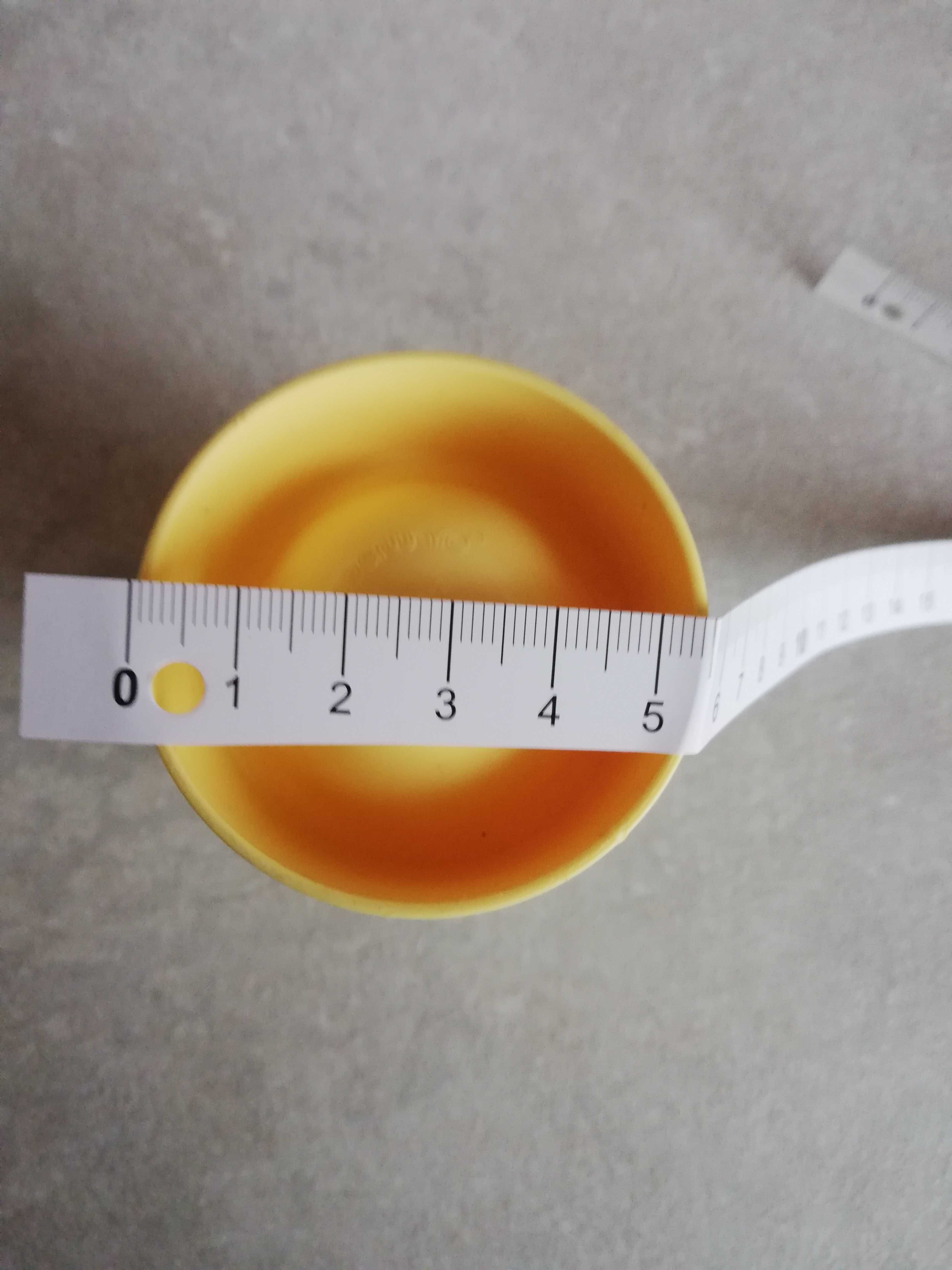Tupperware pojemnik na jajko