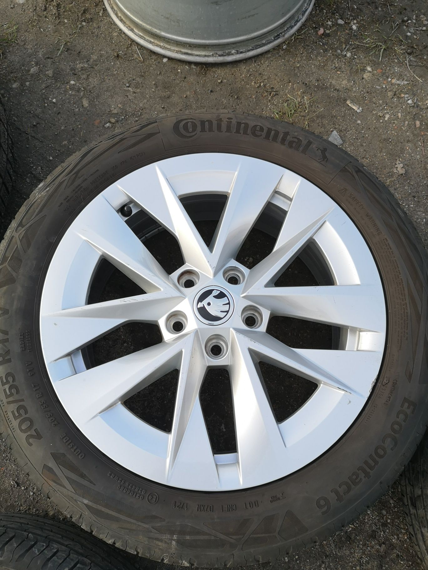 Komplet kół letnich 5x112 Skoda VW 205/55/17 Continental 2021r