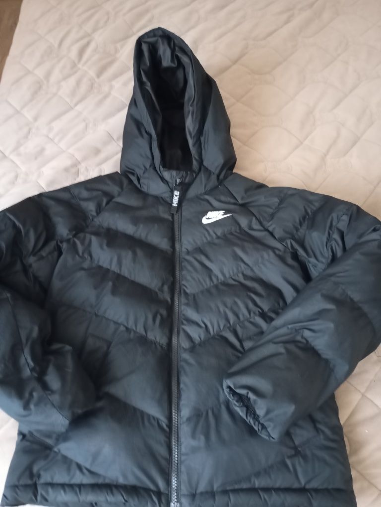 Куртка Nike 137-147см