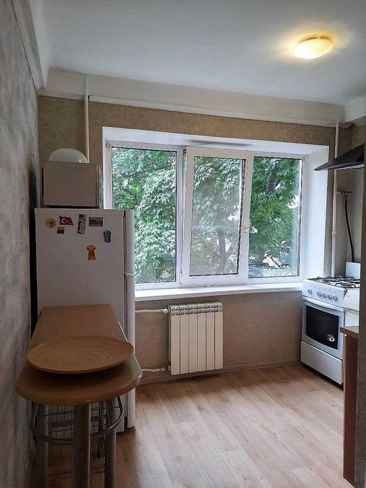 Орендувати квартиру Дашкевича ( колишня Курнатовського) 26А