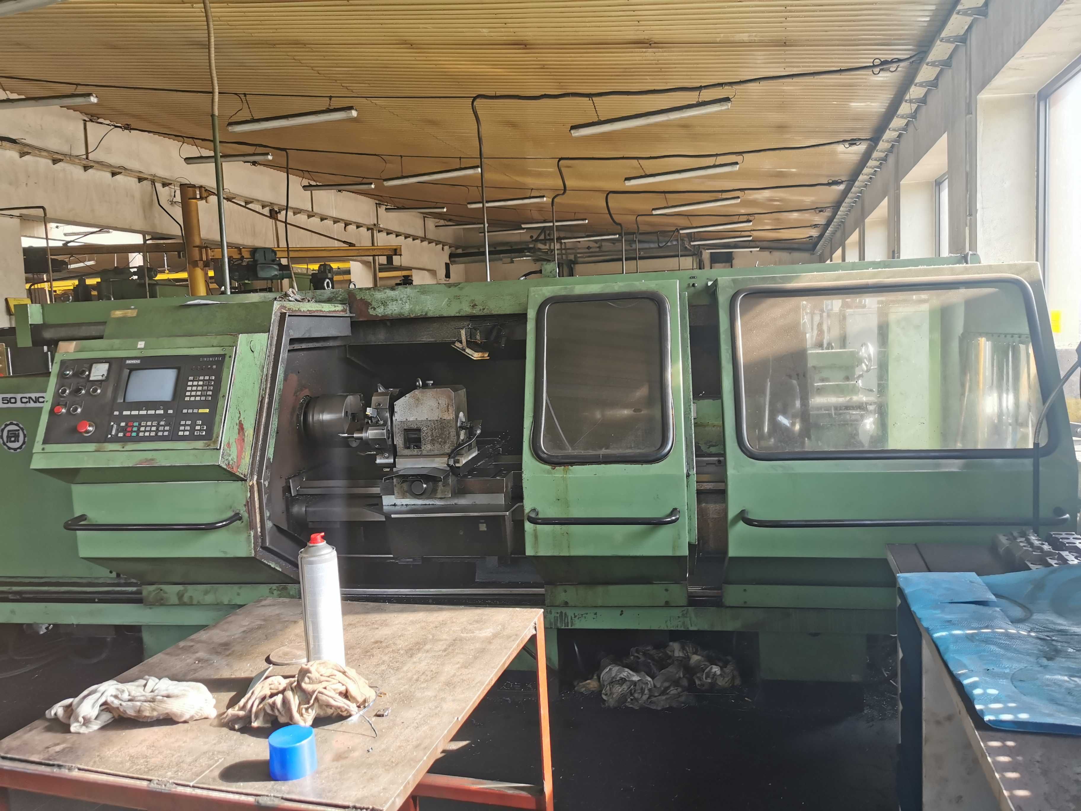 Tokarka TUR 50CNC