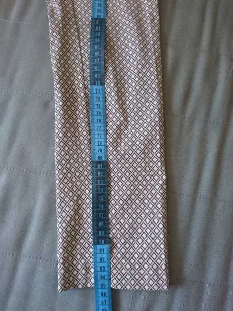 Damskie spodnie cygaretki, złote guziki, mozaiką, r 14