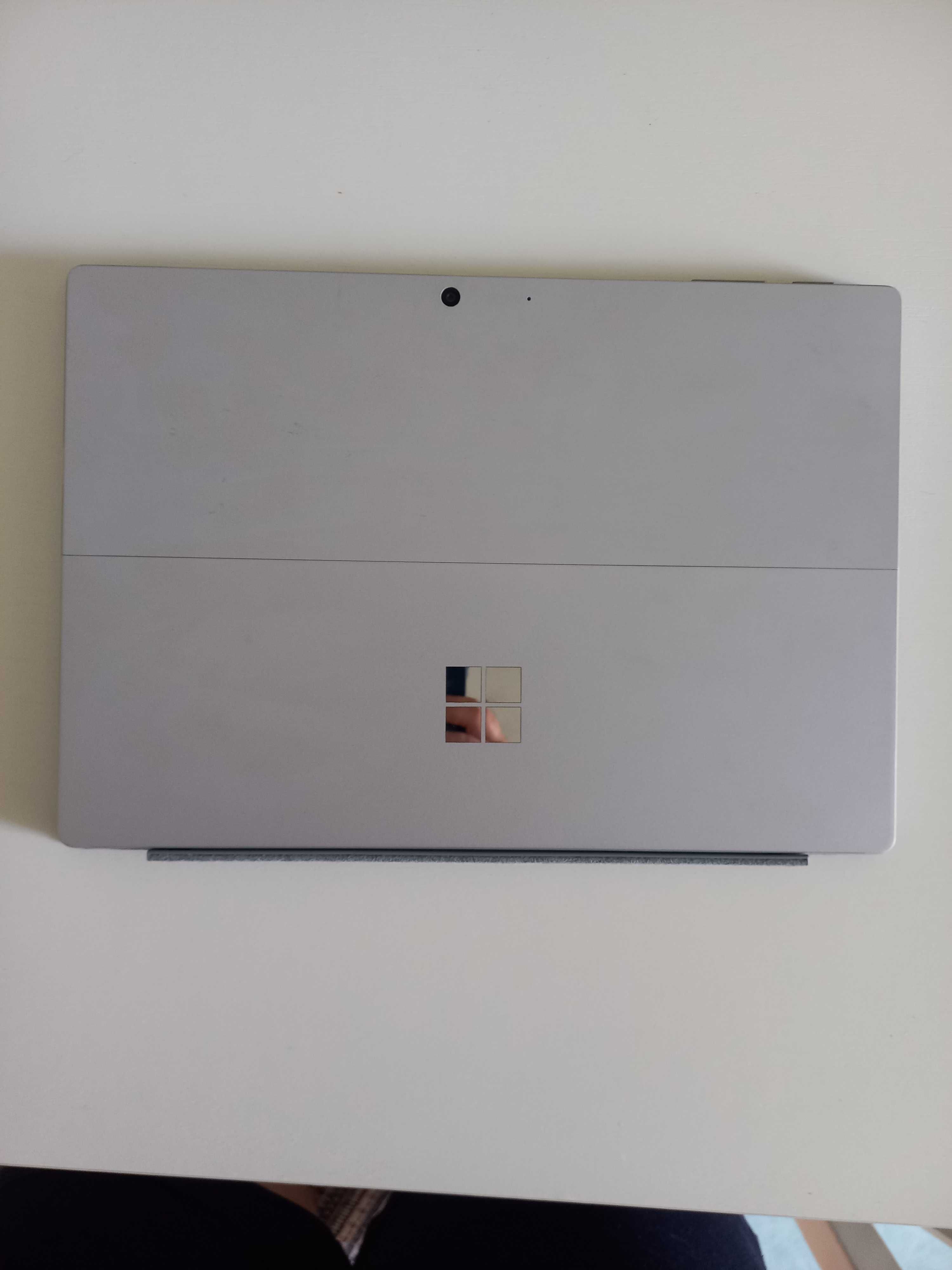 Ноутбук Surface Pro 1866 12.3"