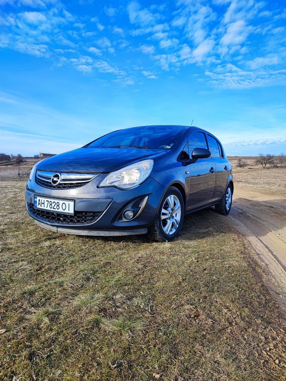 Opel Corsa D Cosmo 1.4 2013