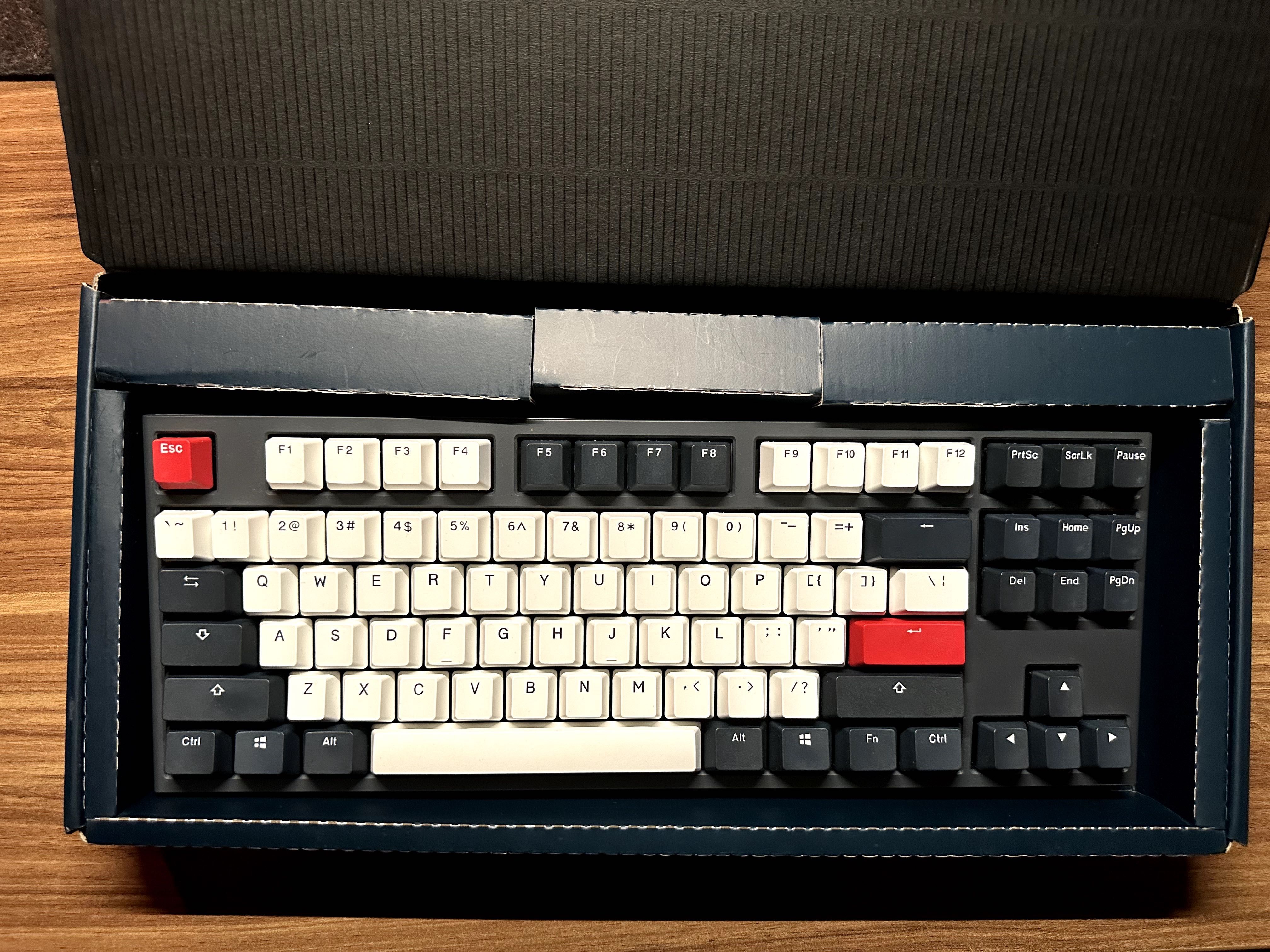 Клавіатура механічна One 2 TKL Tuxedo