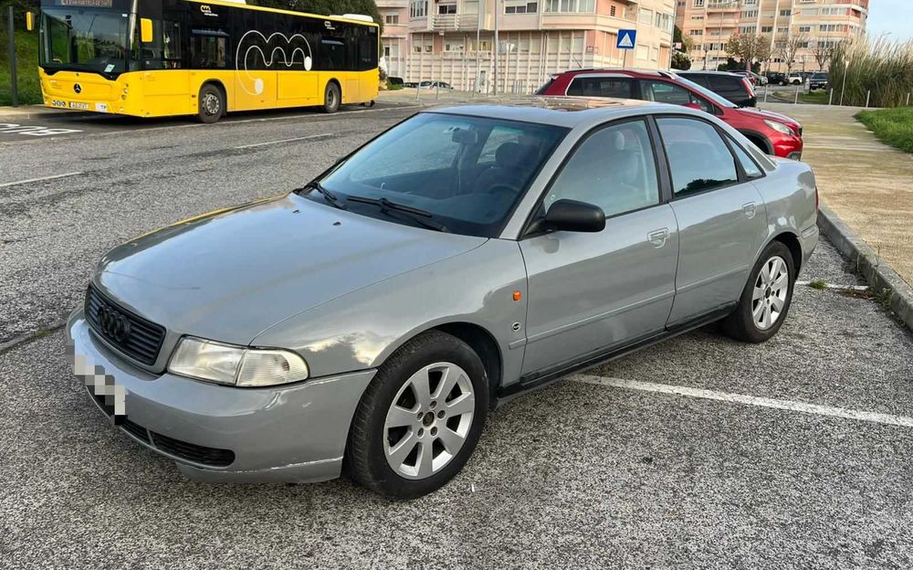 Audi A4 1.9 Tdi - A/C
