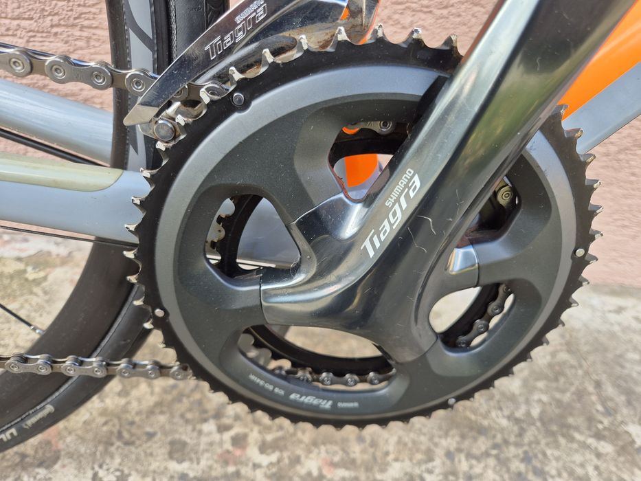 Rower szosowy Cube Attain Race disc, hydraulika, Shimano Tiagra