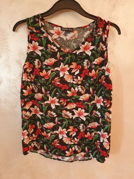 Bluzka w kwiaty M/L