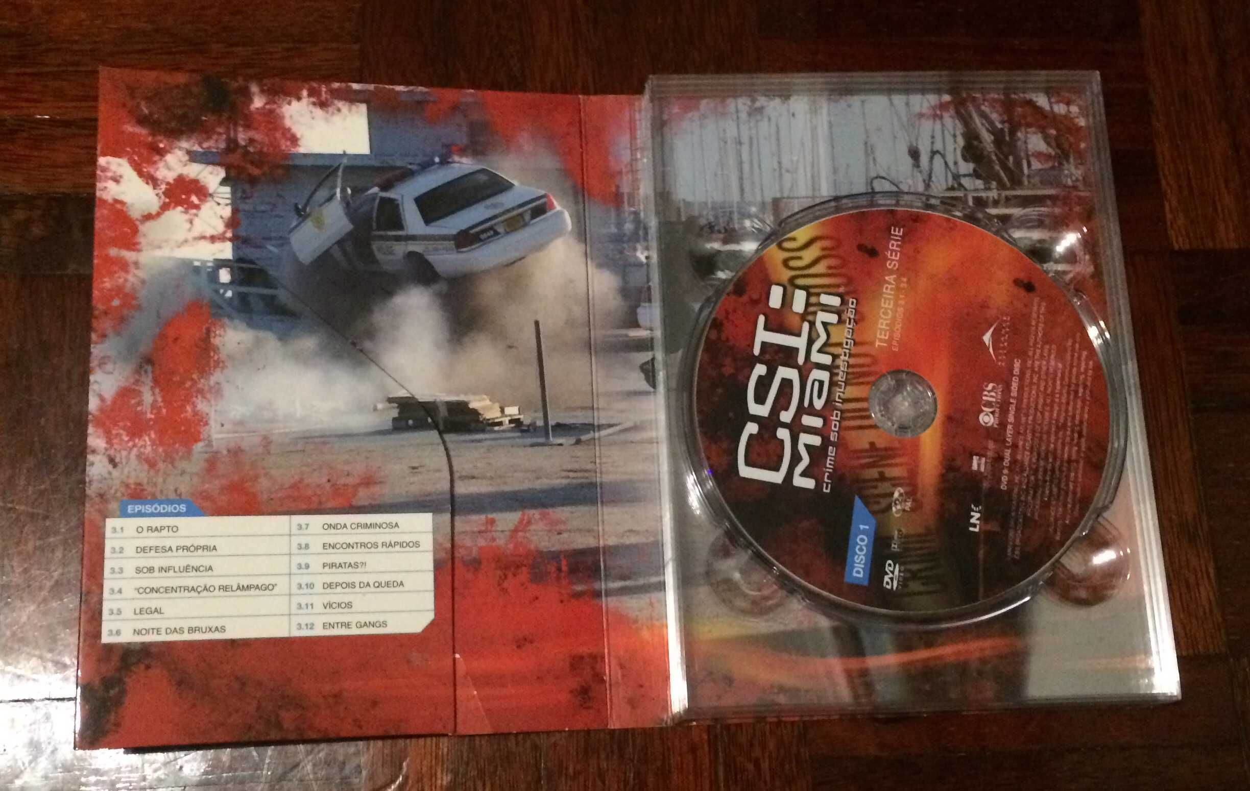 DVD CSI MIAMI. Caixa com 3 DVD