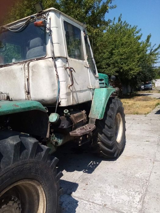 Трактор Т-150 6-циліндровим МАЗовським двигуном
