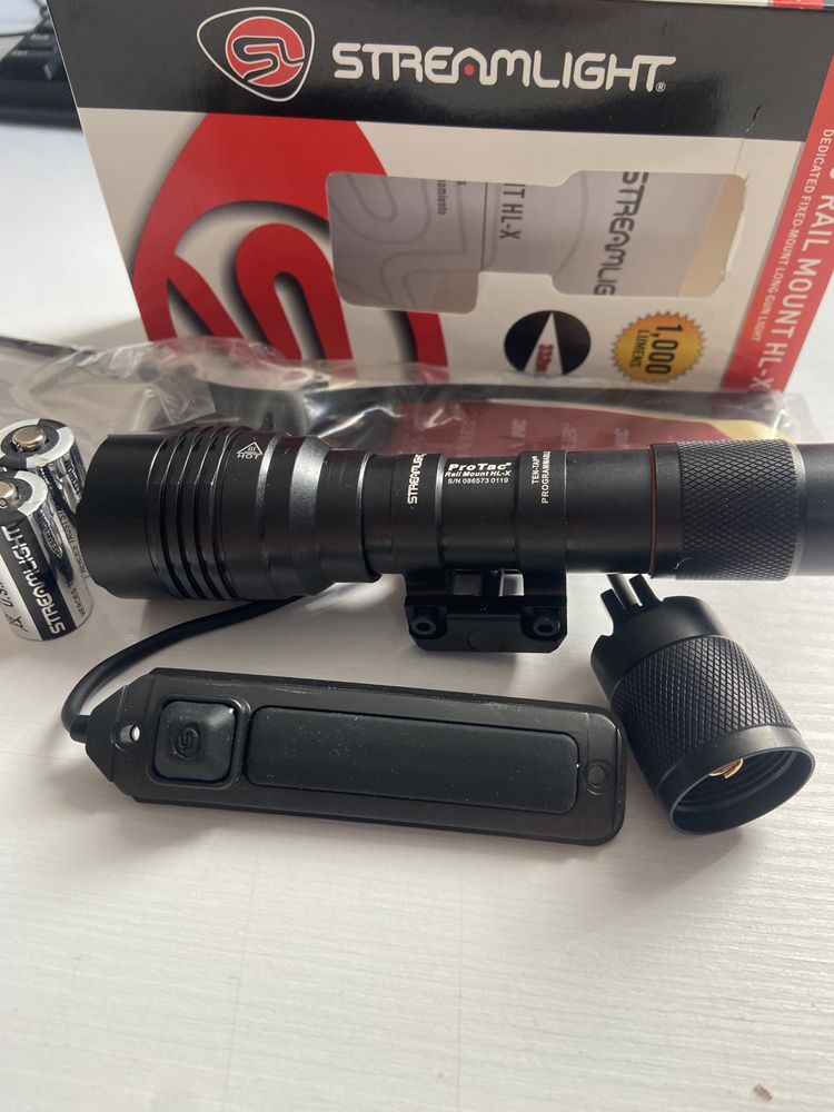 Ліхтар підствольний Streamlight ProTac для зброї  з кнопкою виносу