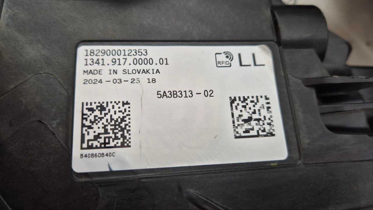 Фари BMW i4 G26 новi. Фара BMW M4 G82 рестайл. Фара BMW M3 G80 рестайл