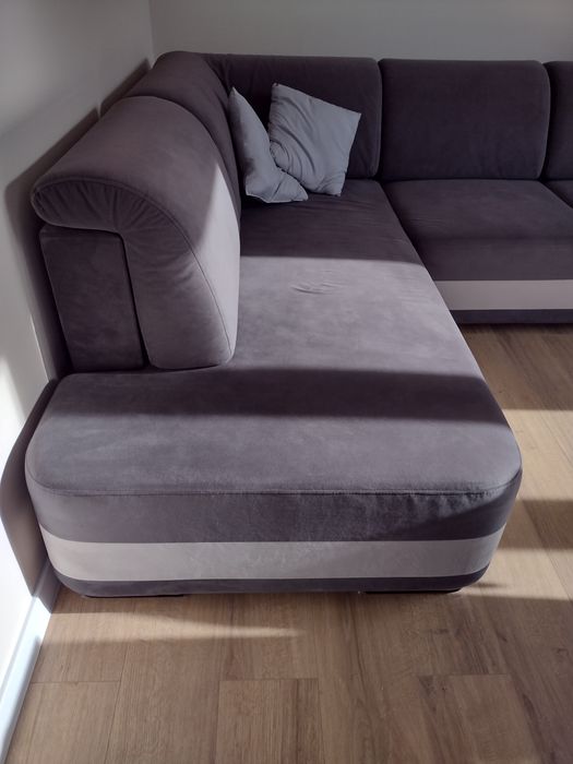 Sofa narożna w bardzo dobrym stanie z Agata Meble