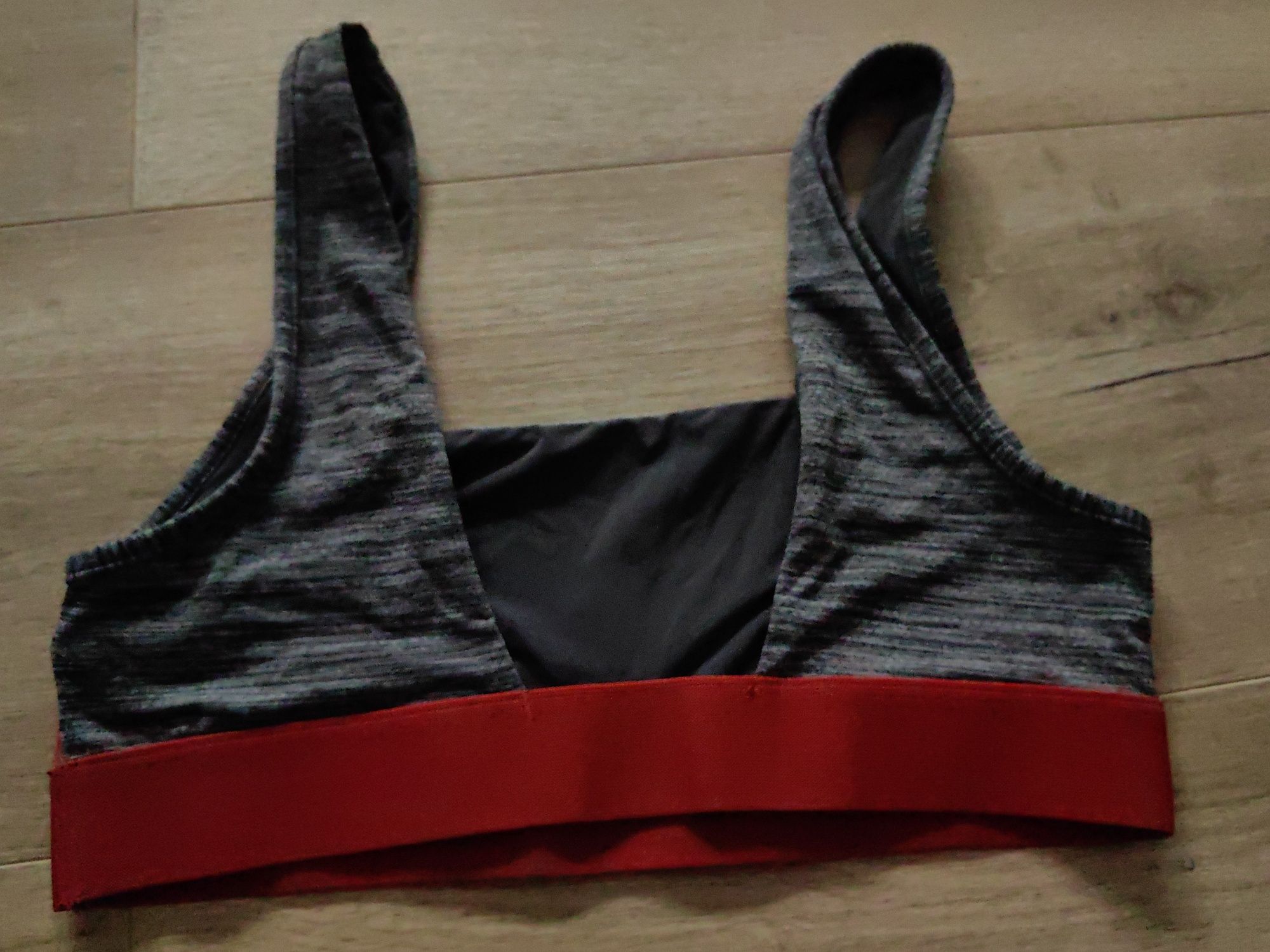 Stanik sportowy Tommy Hilfiger XS 34