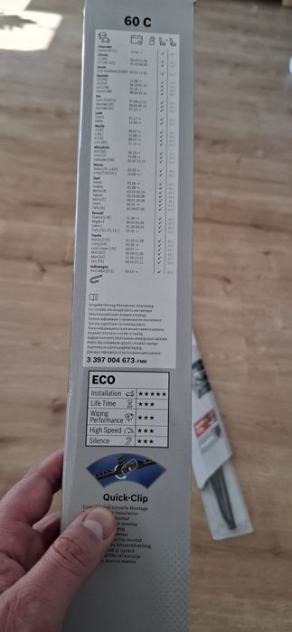 Wycieraczki samochodowe szyby