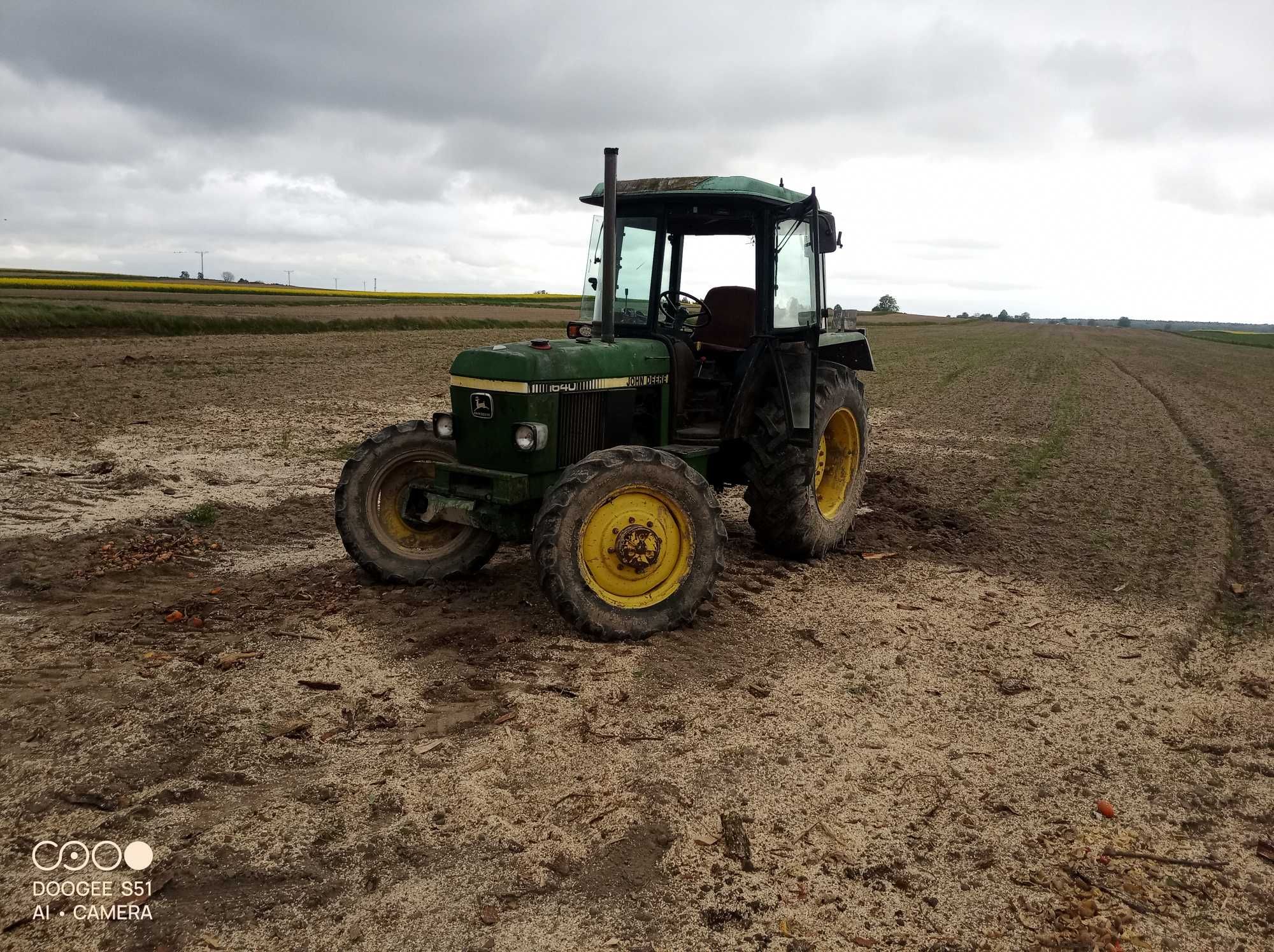 Ciągnik John Deere 1640 4x4 75KM