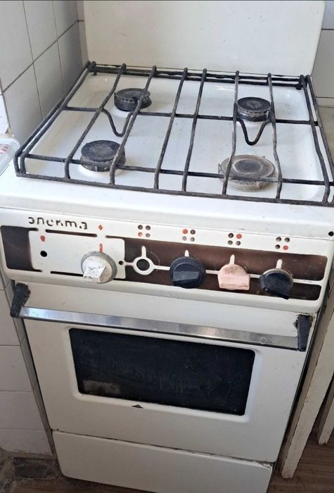 Газовая печка 4х комфорочная печь для кухни