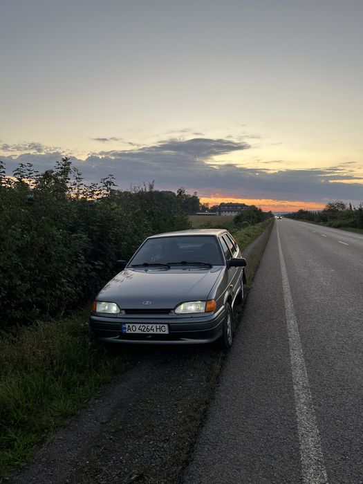 Ваз Лада 2114 гарний стан 2012 рік бенз/газ